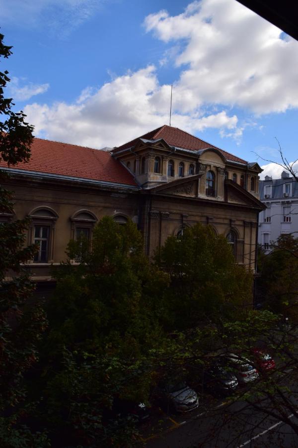 Sofia Apartment Sajmiste Bagian luar foto